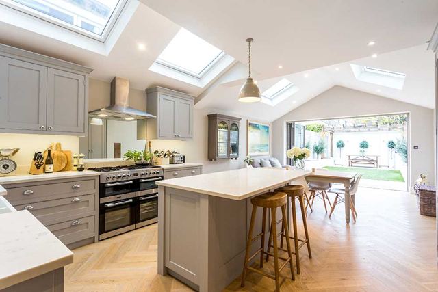 Kitchen extension with skylights and island – Star Design Solutions